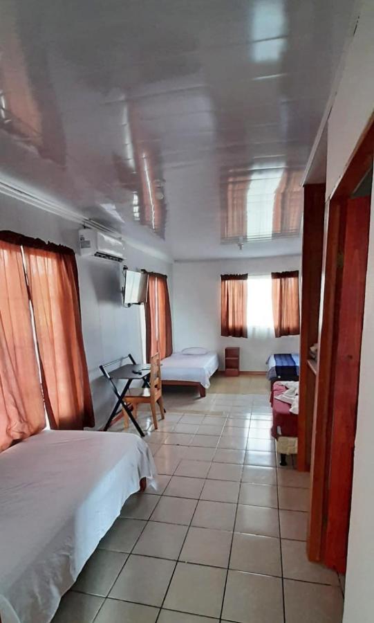 Apartamentos Villa Arenal #3 La Fortuna Luaran gambar