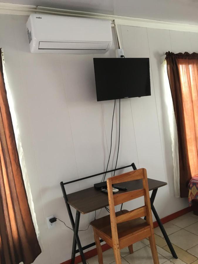 Apartamentos Villa Arenal #3 La Fortuna Luaran gambar
