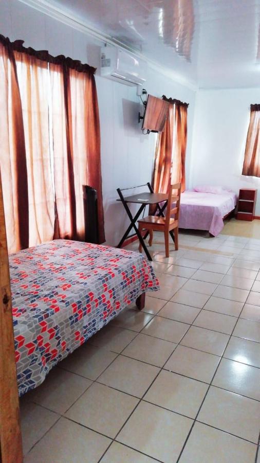 Apartamentos Villa Arenal #3 La Fortuna Luaran gambar